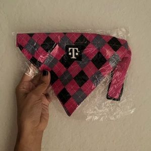 Pink, gray & Black T-mobile handkerchief bandanna Dogs Halloween Costume Cosplay